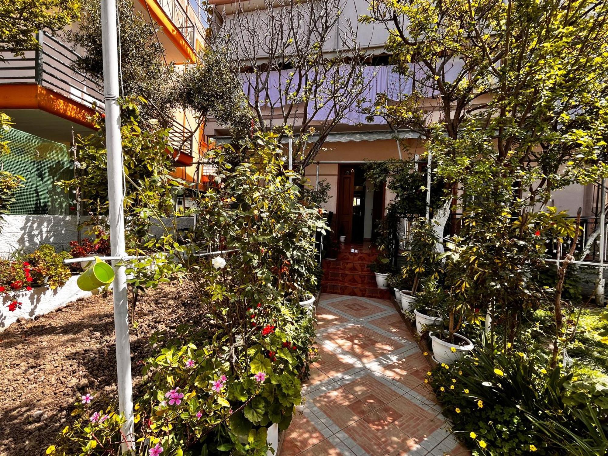 Beach & Chill Apartments Vlore Luaran gambar