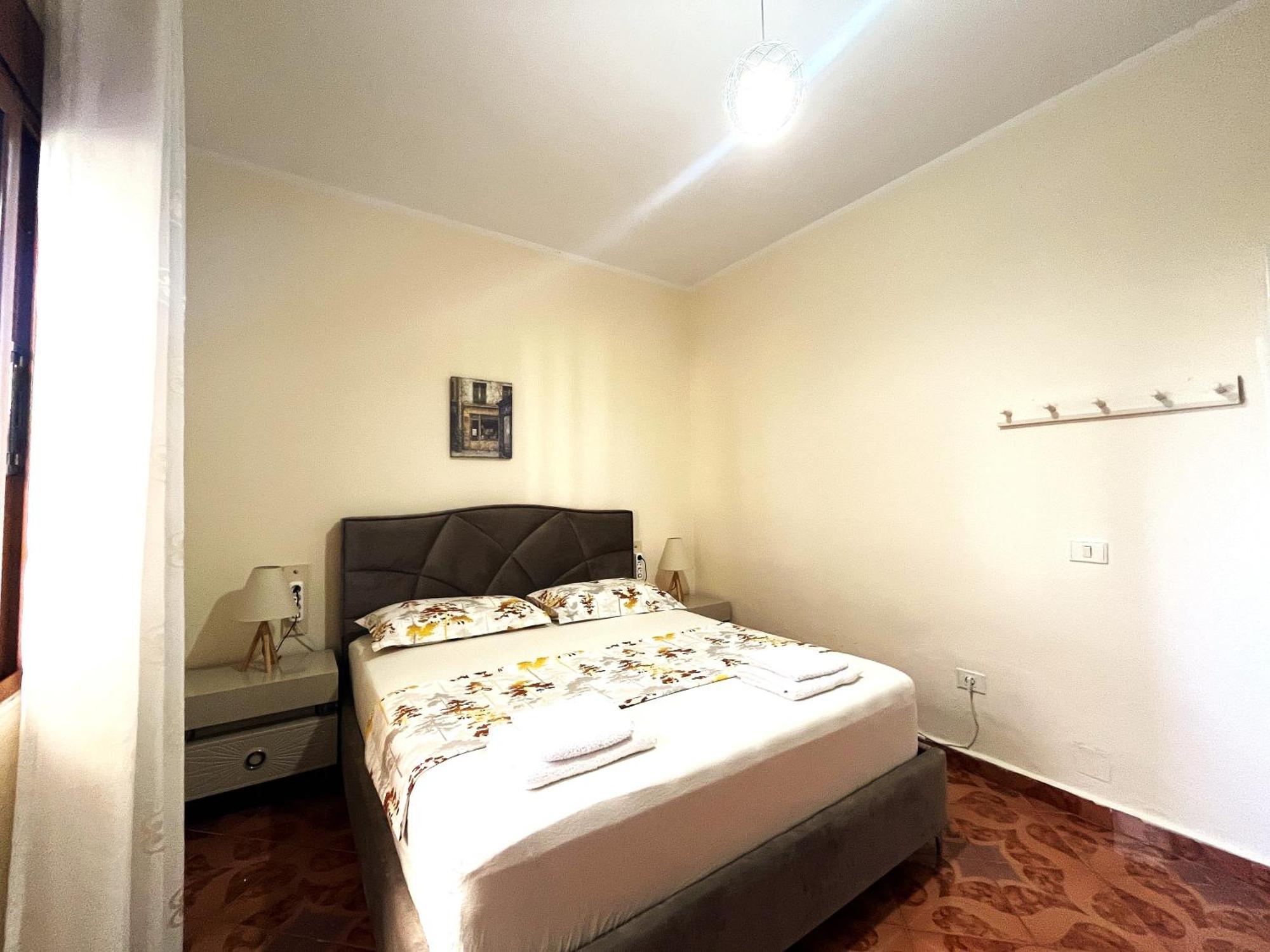Beach & Chill Apartments Vlore Luaran gambar