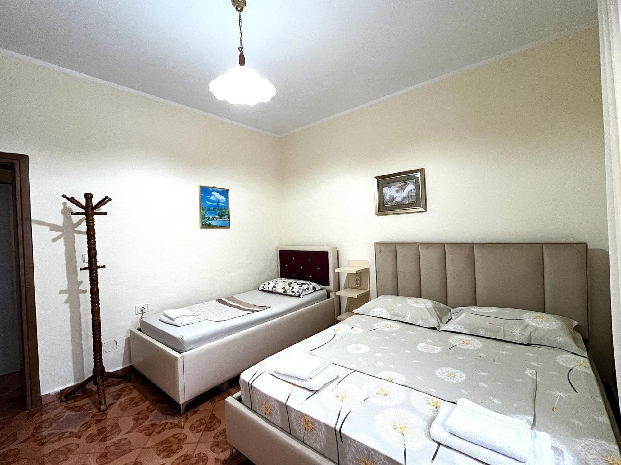 Beach & Chill Apartments Vlore Luaran gambar