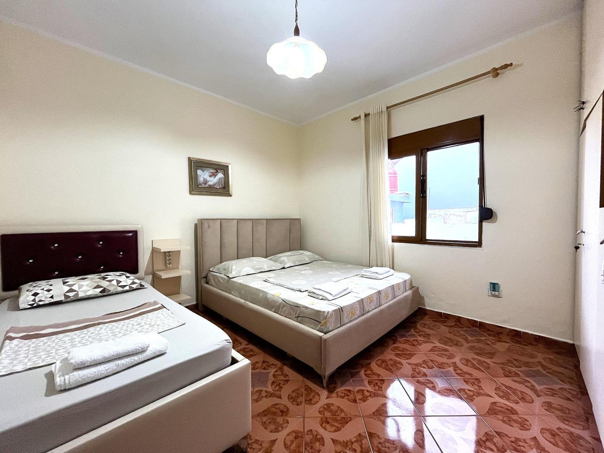 Beach & Chill Apartments Vlore Luaran gambar